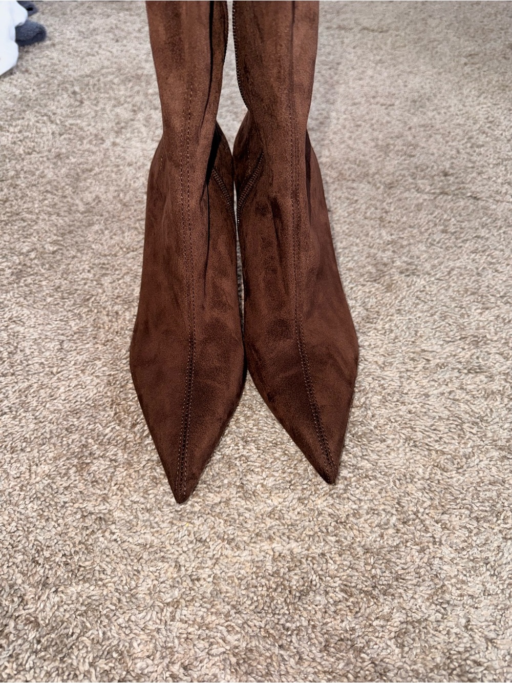Zara Brown Pointed-Toe Over-the-Knee Stiletto Boots - Picture 4 of 4